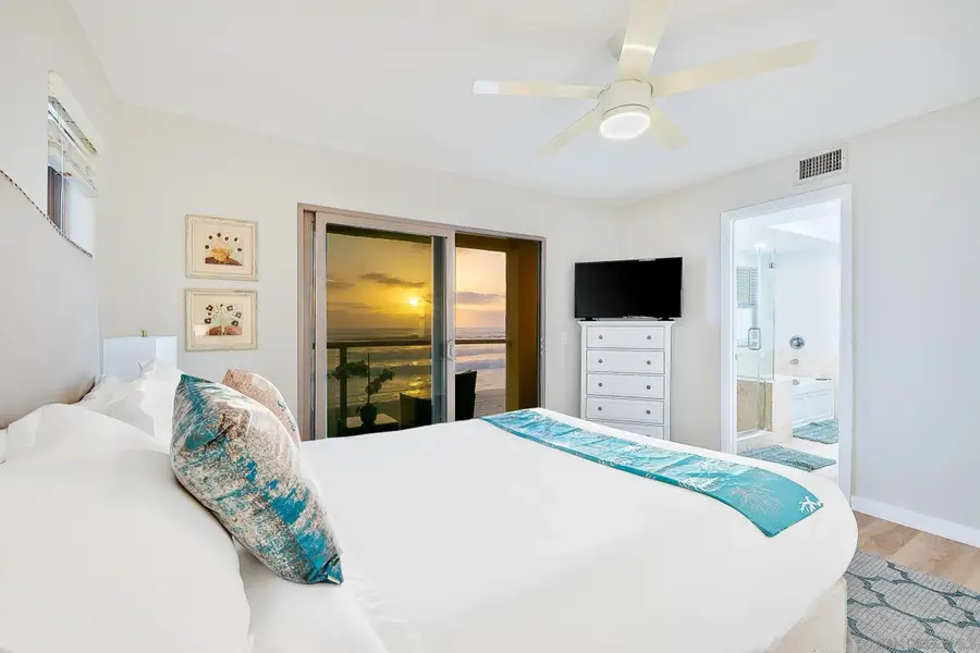 3537 Ocean Front Walk, San Diego, CA 92109 - #2