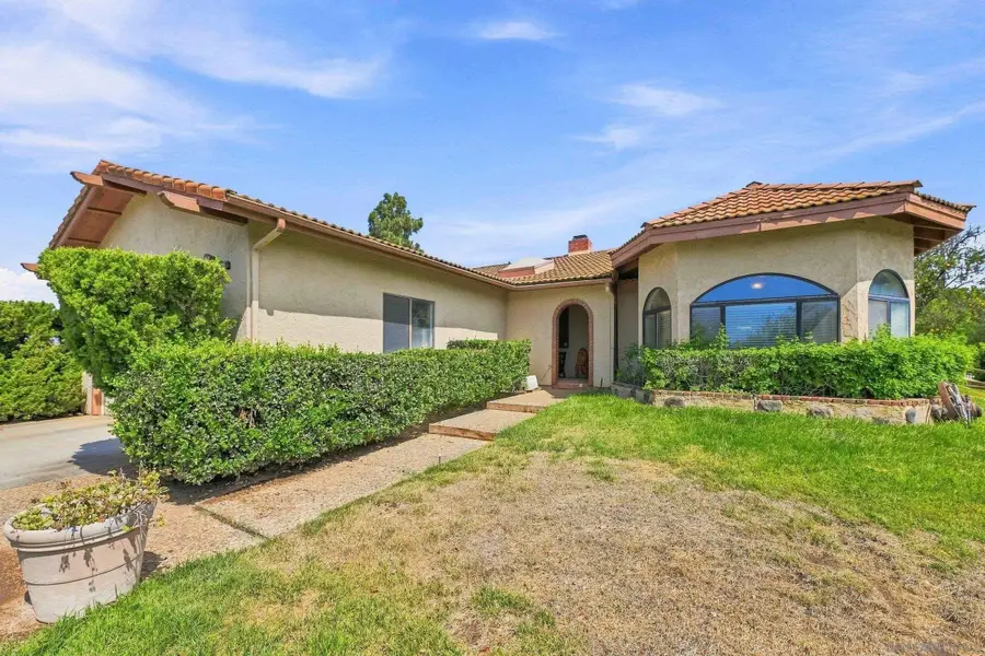 30136 Rolling Hills, Valley Center, CA 92082 - #3