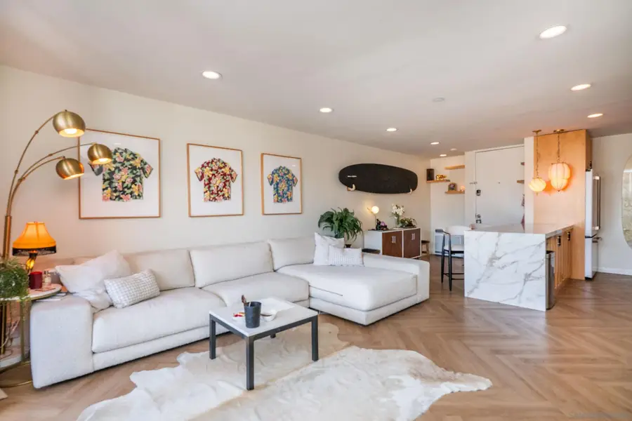 727 Sapphire St #312, San Diego, CA 92109 - #2