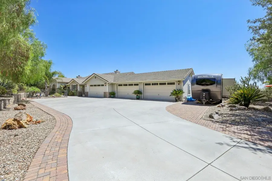 26379 Engelmann, Valley Center, CA 92082 - #3