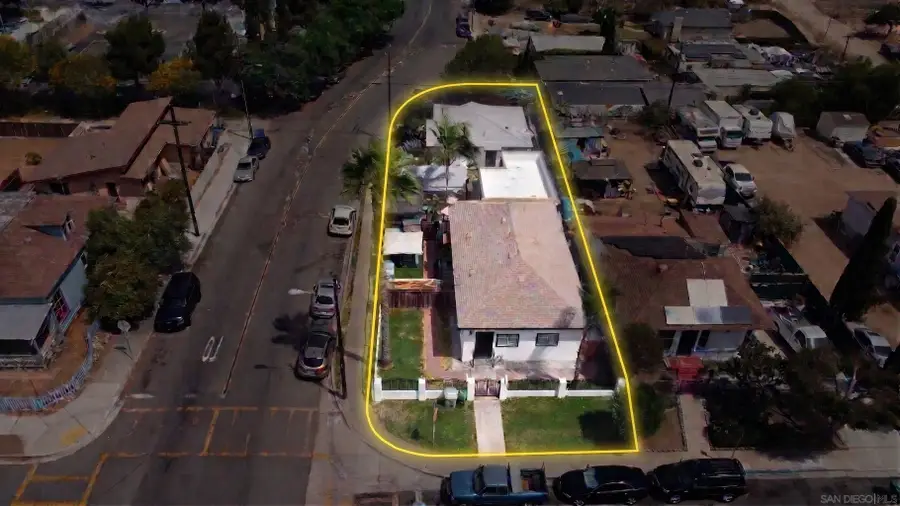 853 S 32nd St, San Diego, CA 92113 - #2