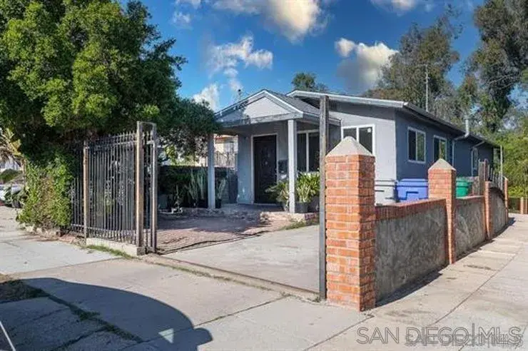 4788 Auburn Dr, San Diego, CA 92105 - #2