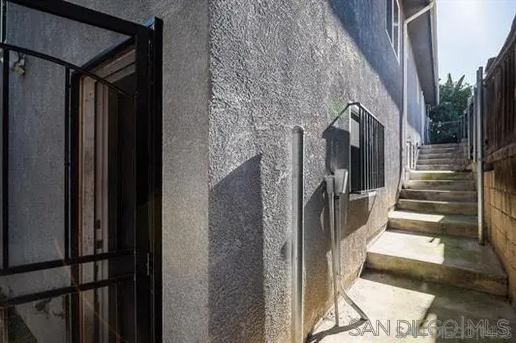 4788 Auburn Dr, San Diego, CA 92105 - #3