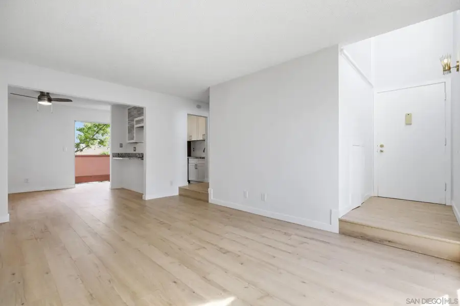 3262 Ashford St #F, San Diego, CA 92111 - #2