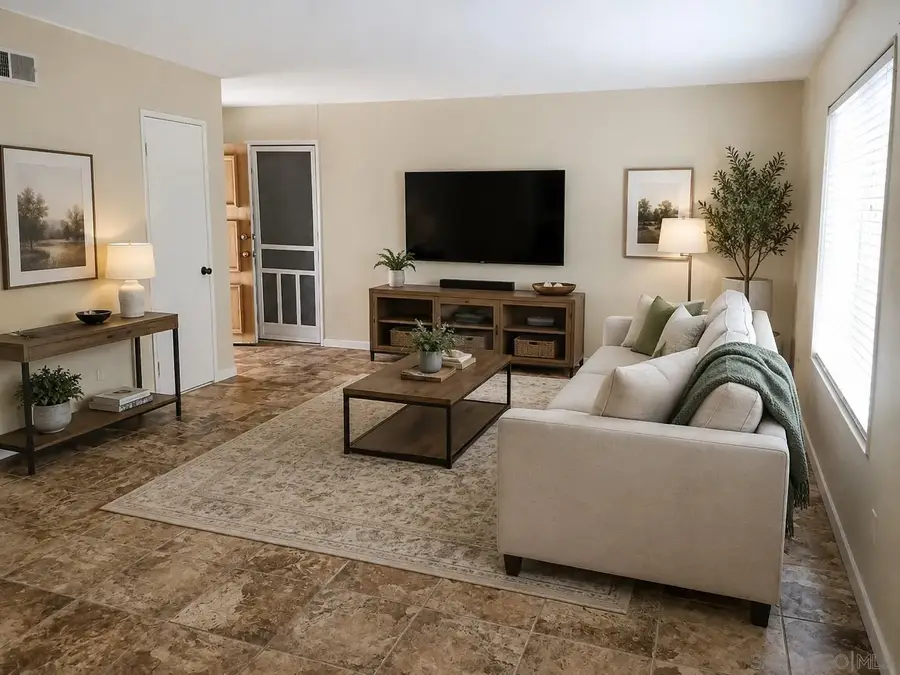 8474 Parkbrook, San Diego, CA 92114 - #3