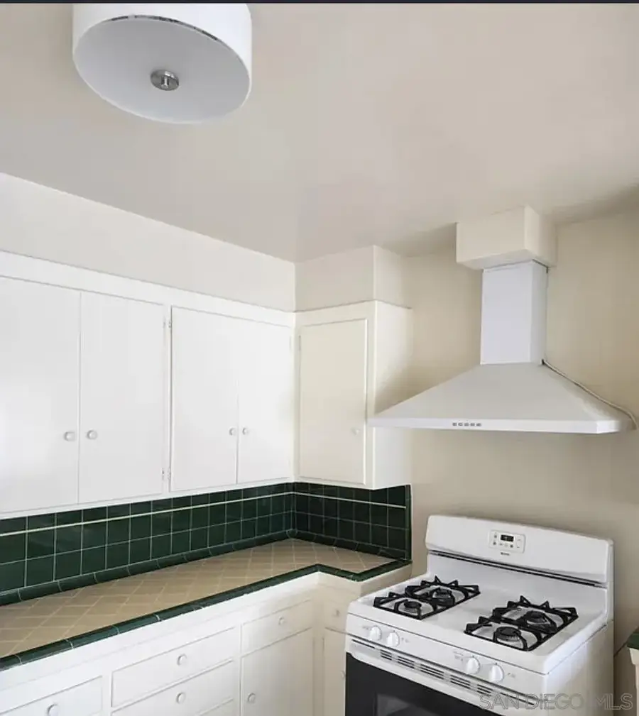 4911 Curry, San Diego, CA 92115 - #2