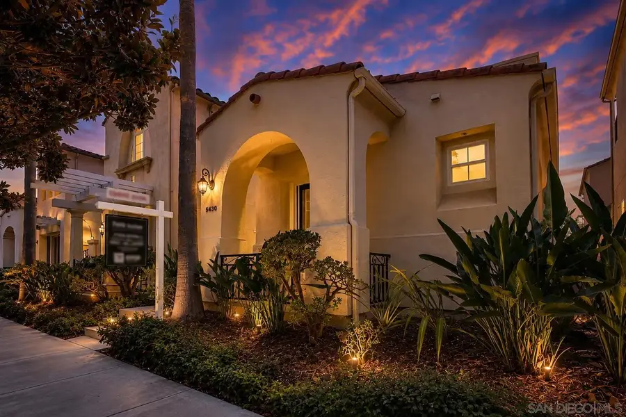 2955 Farragut, San Diego, CA 92106 - #2