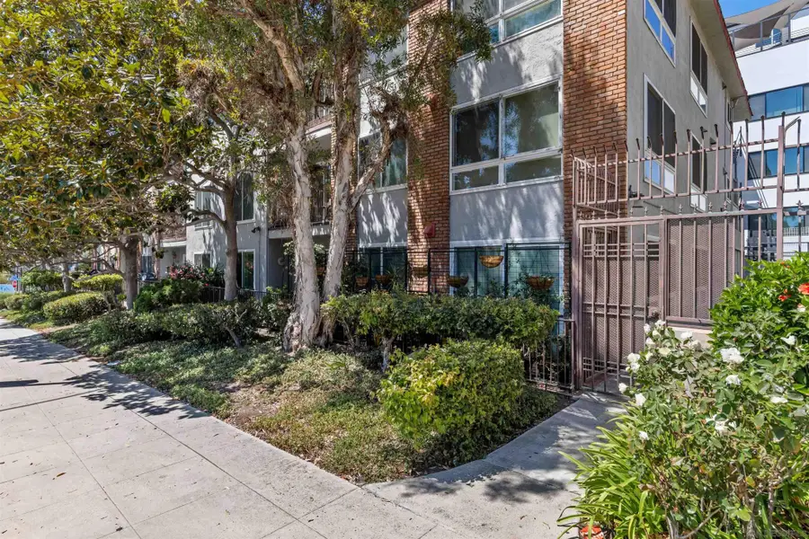 540 Hawthorn #1A, San Diego, CA 92101 - #2