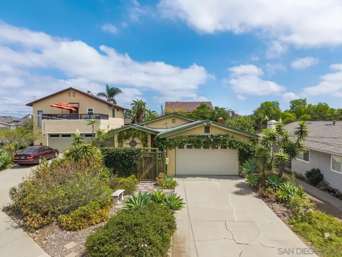 3212 N Mountain View Dr, San Diego, CA 92116 - #1