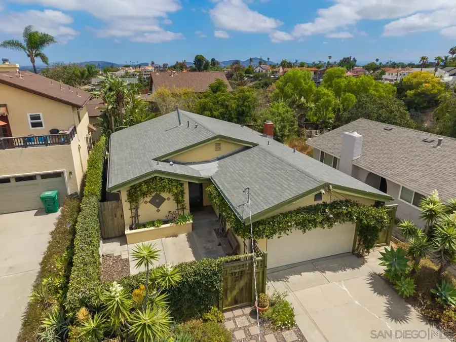 3212 N Mountain View Dr, San Diego, CA 92116 - #3