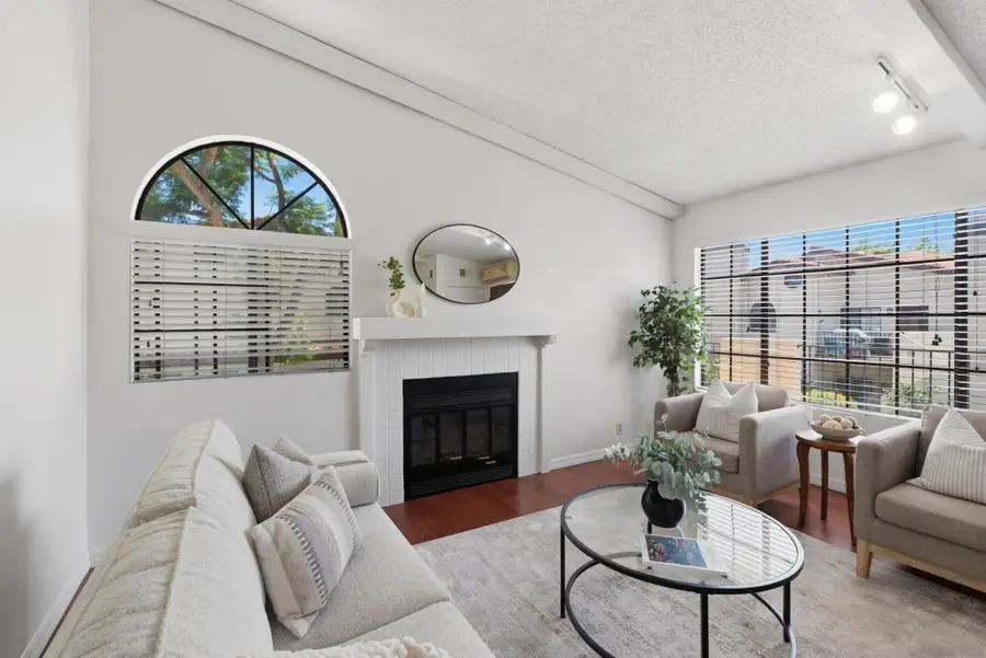 4170 Porte De Palmas #20, San Diego, CA 92122 - #2