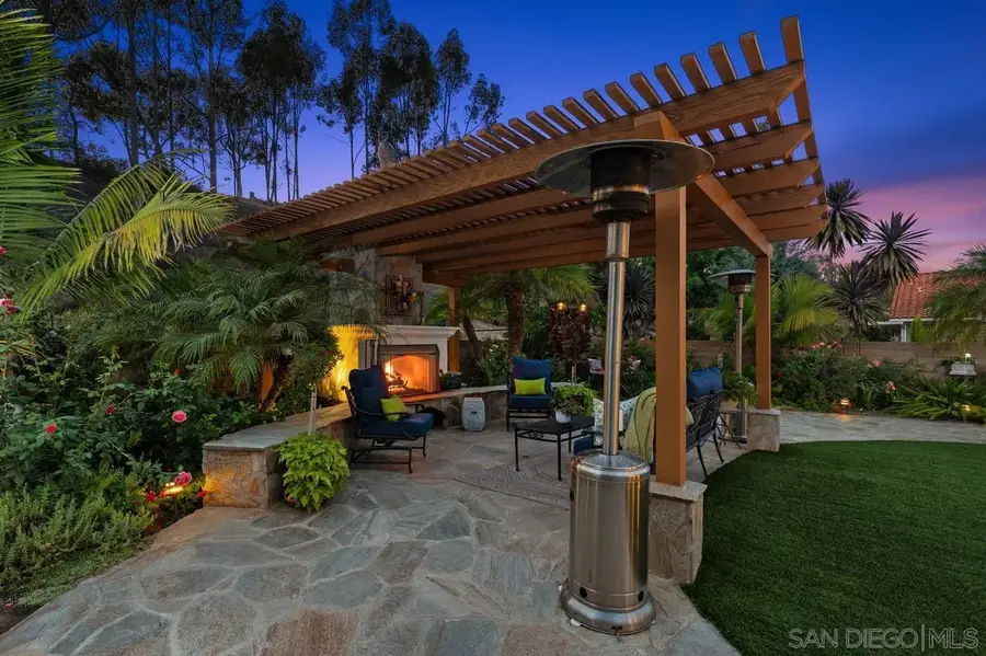 10420 Rue Riviere Verte, San Diego, CA 92131 - #3