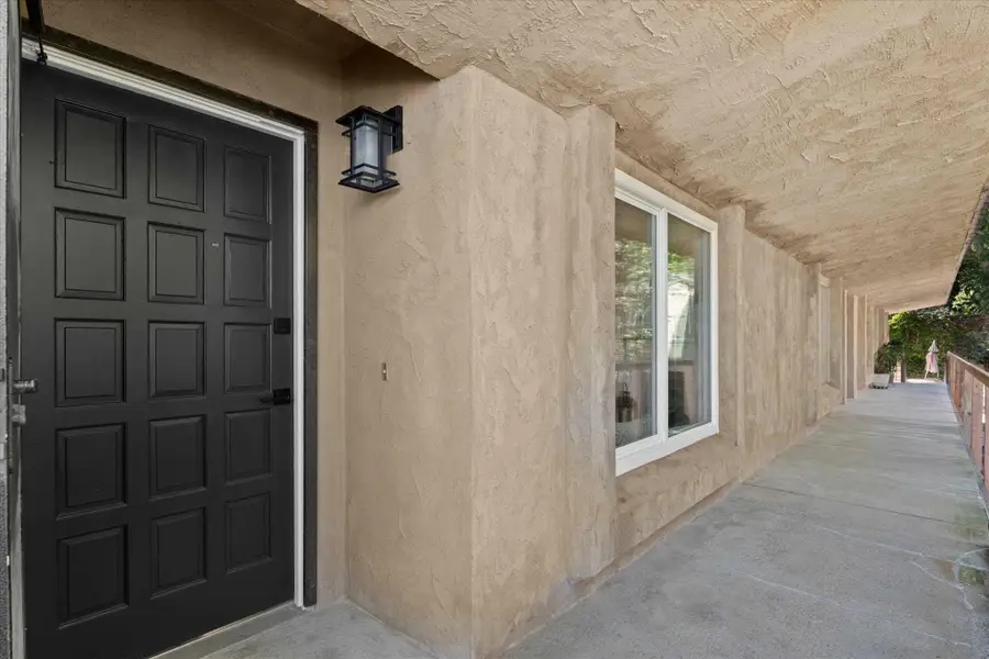 1762 Locust St #4, San Diego, CA 92106 - #2