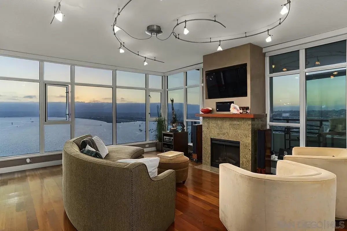 1205 Pacific Hwy #3101, San Diego, CA 92101 - #1