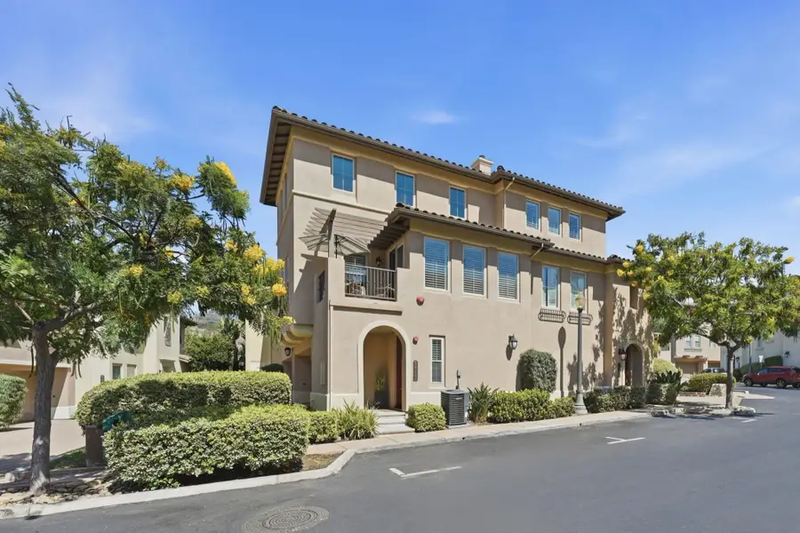 2733 Piantino Circle, San Diego, CA 92108 - #2
