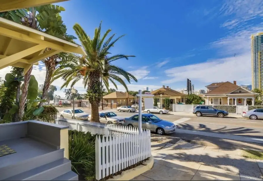 355 19th, San Diego, CA 92102 - #3