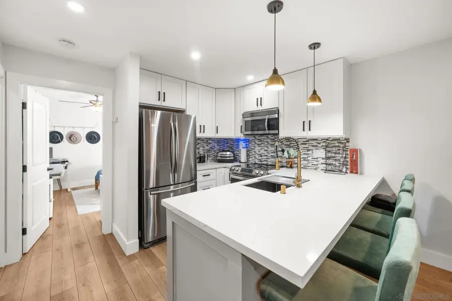 1124 Eureka #18, San Diego, CA 92110 - #3