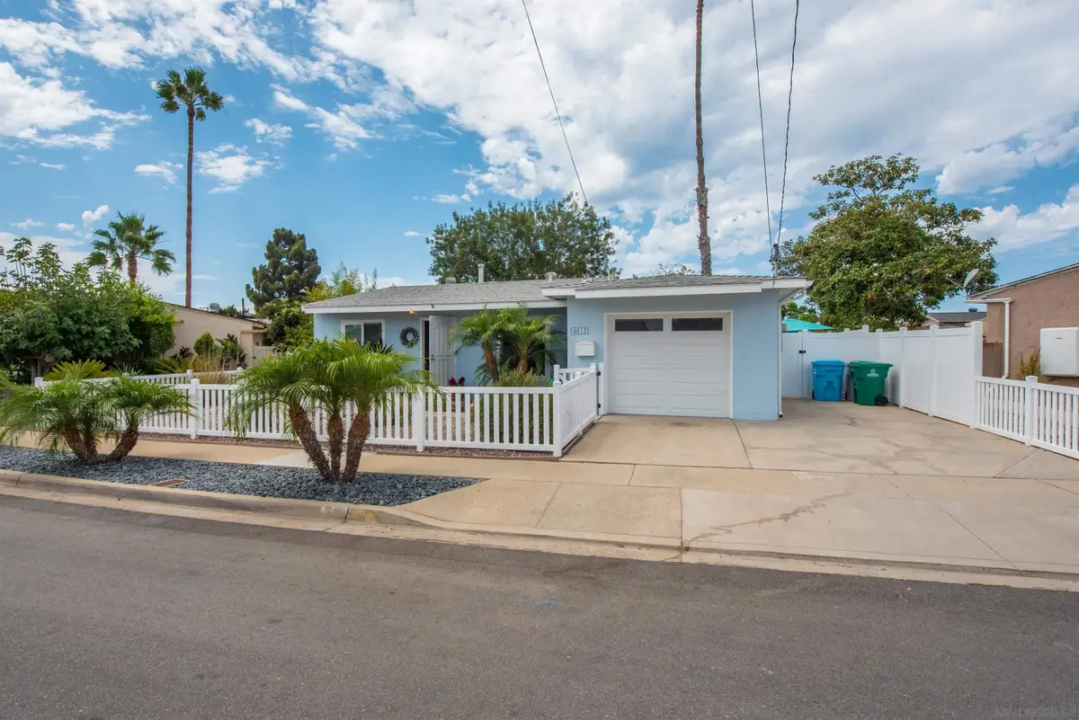 4612 Kleefeld Ave., San Diego, CA 92117 - #1