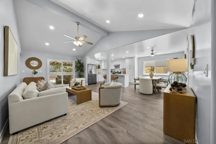 4105 Alana Cir, Oceanside, CA 92056 - #3