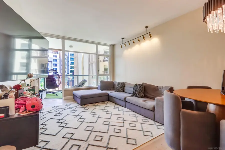 427 9th Ave #409, San Diego, CA 92101 - #2