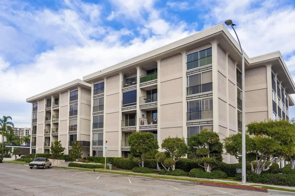 7811 Eads Ave #104, La Jolla, CA 92037 - #1