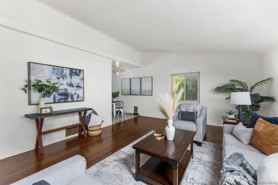 1711 Ridge View Dr., San Diego, CA 92105 - #3