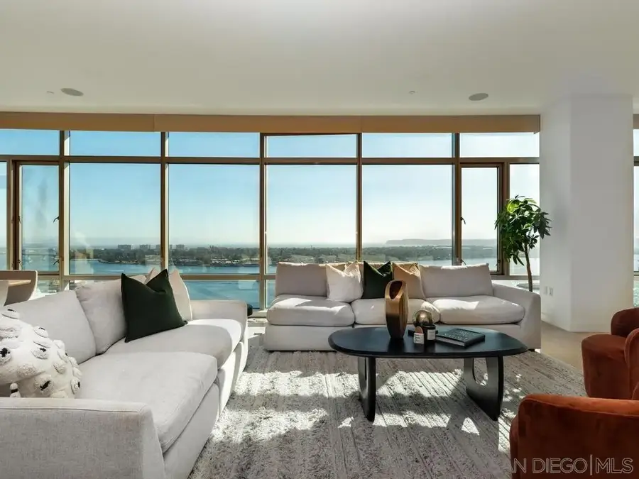 165 6th Ave #2803, San Diego, CA 92101 - #3