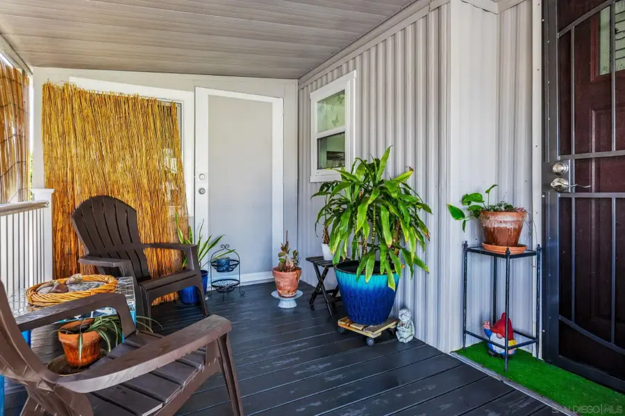 1010 E Bobier Dr #Spc 192, Vista, CA 92084 - #3