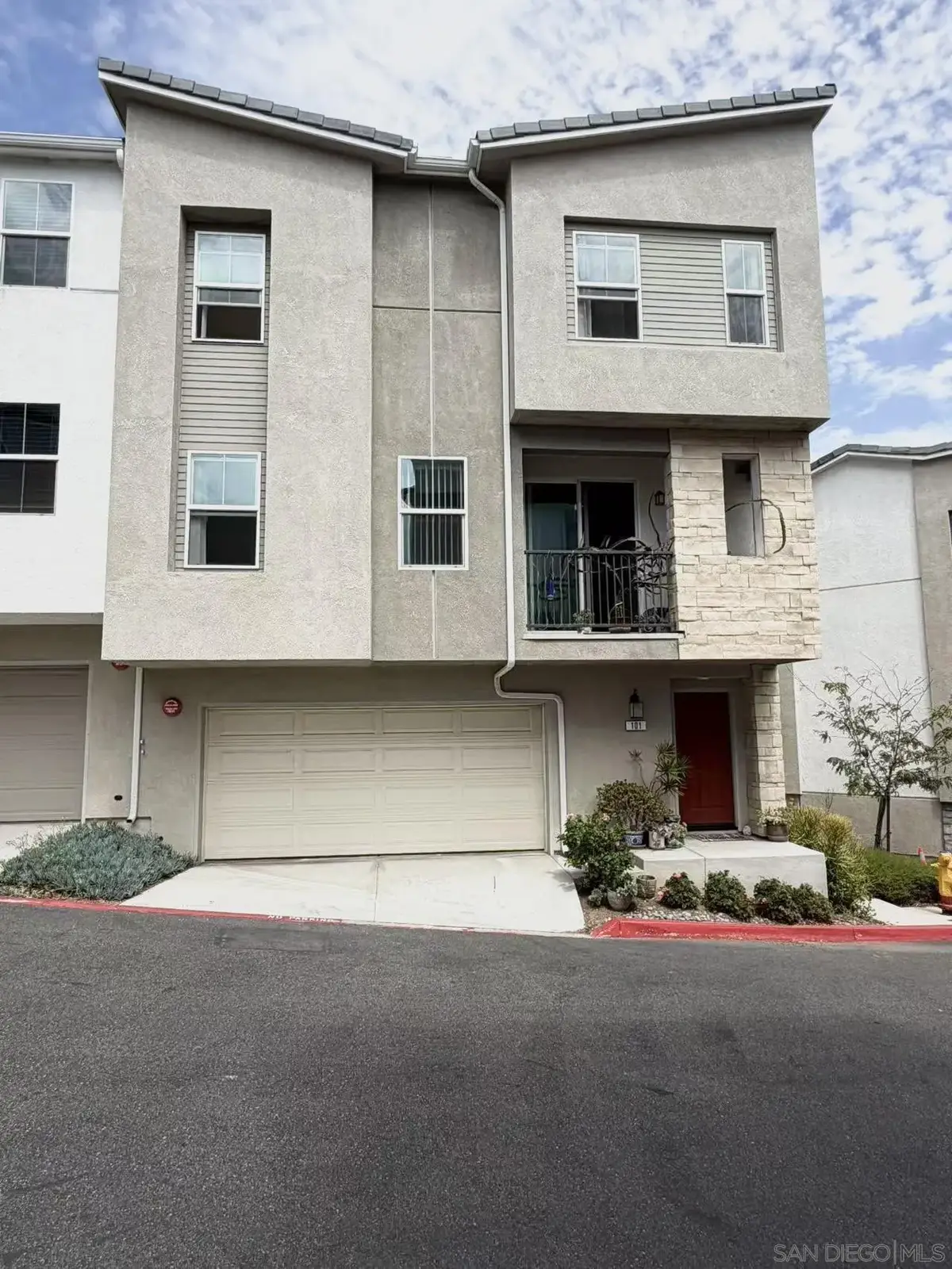 367 Fitzpatrick Rd #101, San Marcos, CA 92069 - #1