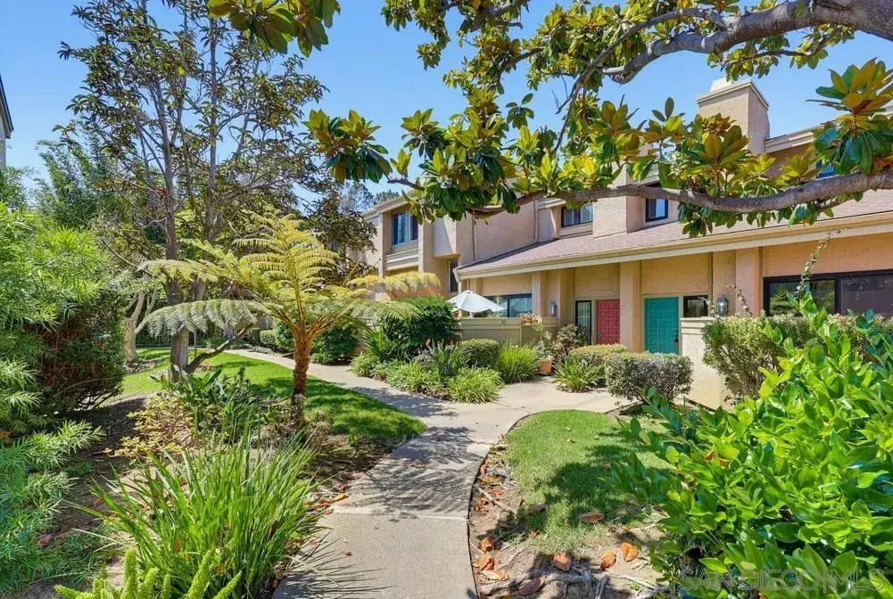 3249 Caminito Eastbluff #31, La Jolla, CA 92037 - #1