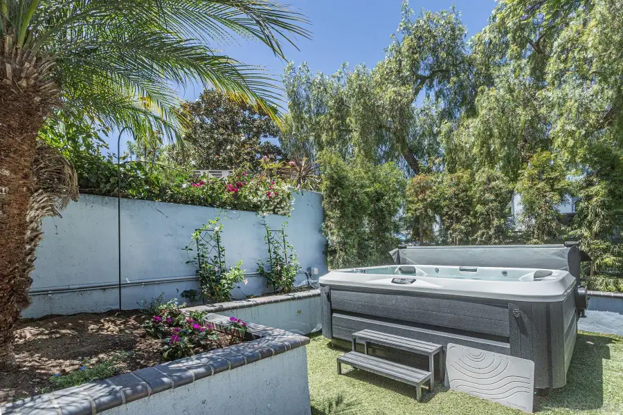 221 B Ave, Coronado, CA 92118 - #3
