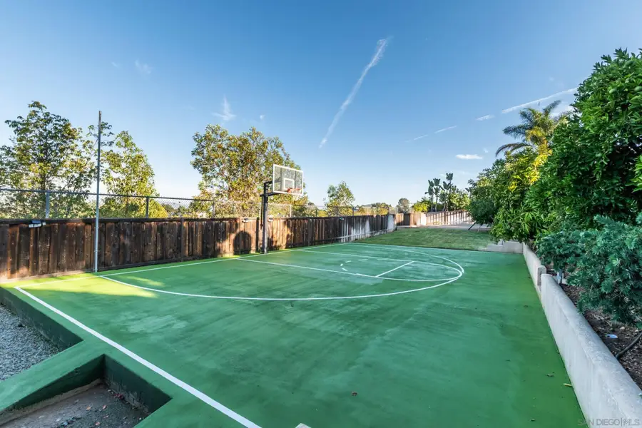 2340 Lomica Pl, Escondido, CA 92029 - #3