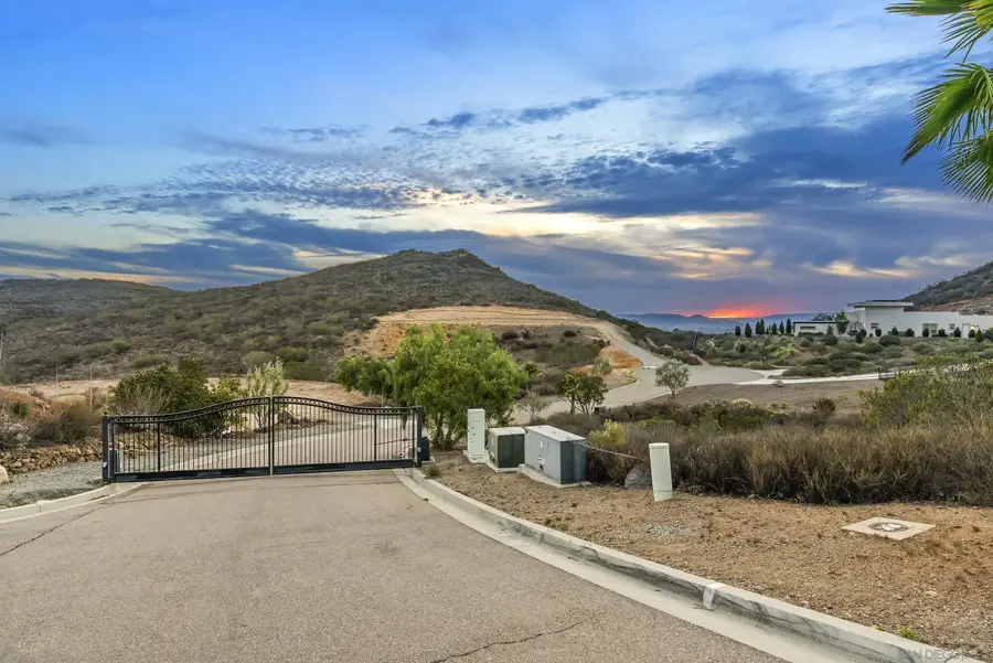 15003 Toothrock Rd #3, Poway, CA 92064 - #2