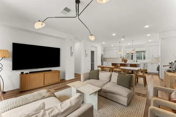 427 Omega Gln, Escondido, CA 92025