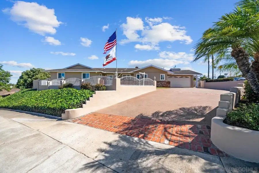 1261 Catalina, San Diego, CA 92107 - #2