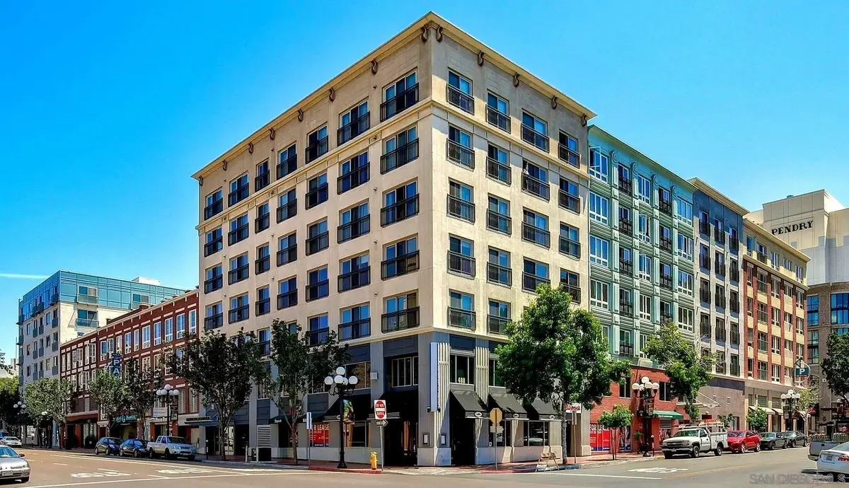 450 J St #6121, San Diego, CA 92101 - #1