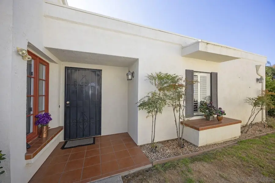 12725 Rueda Acayan, San Diego, CA 92128 - #2