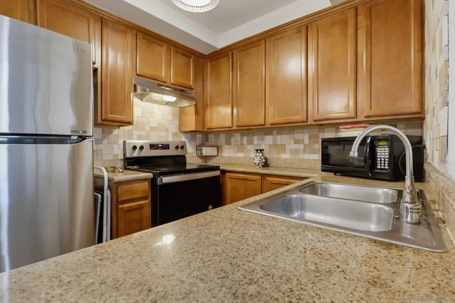 432 Edgehill Ln #3, Oceanside, CA 92054 - #2