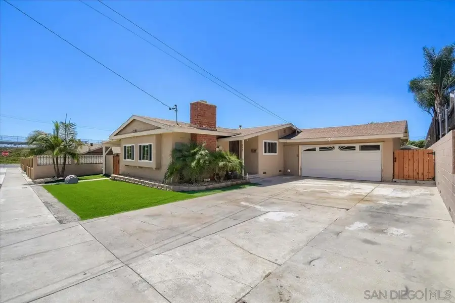 2646 Calle Serena, San Diego, CA 92139 - #2