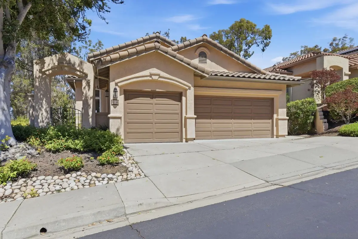 804 Calle Montera, Escondido, CA 92025 - #1