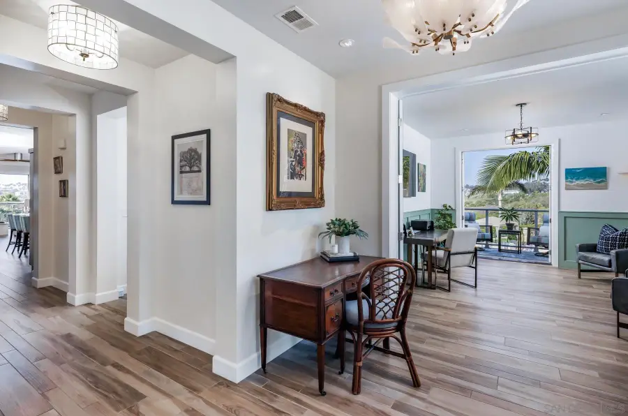 2351 Ocean St, Carlsbad, CA 92008 - #3