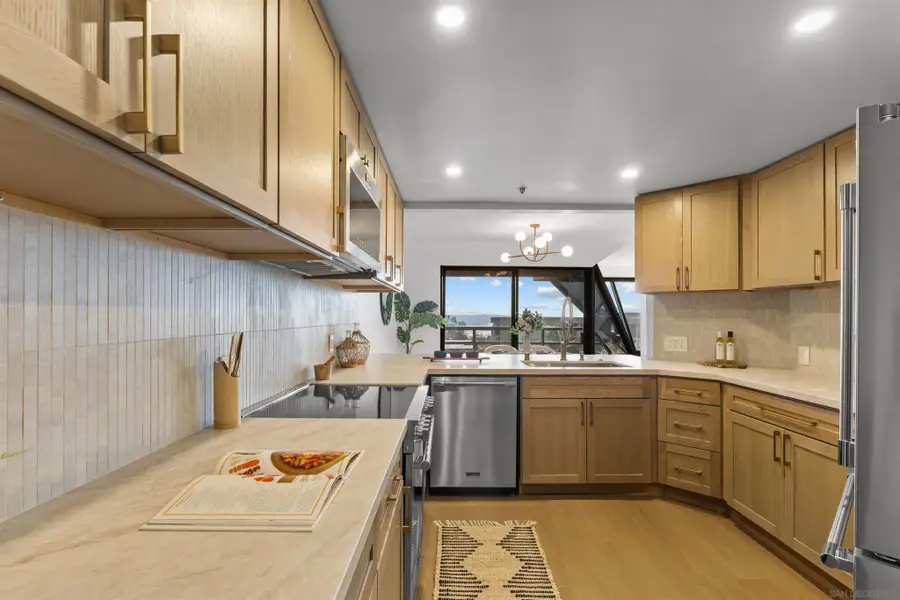 230 W Laurel St #502, San Diego, CA 92101 - #2