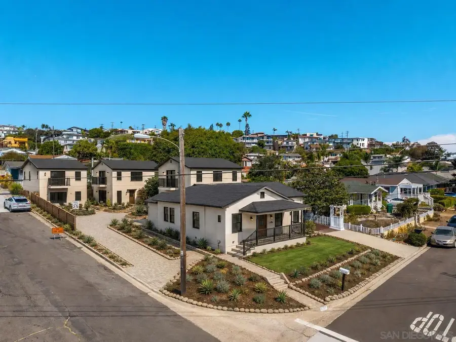 5007 Savannah St, San Diego, CA 92110 - #3