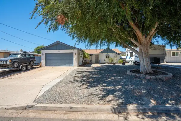 13810 Tobiasson Rd., Poway, CA 92064