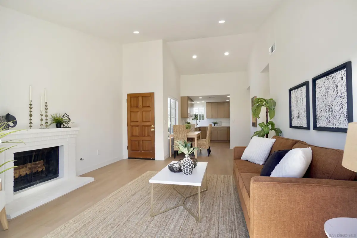 2877 Sanford Lane, Carlsbad, CA 92010 - #1