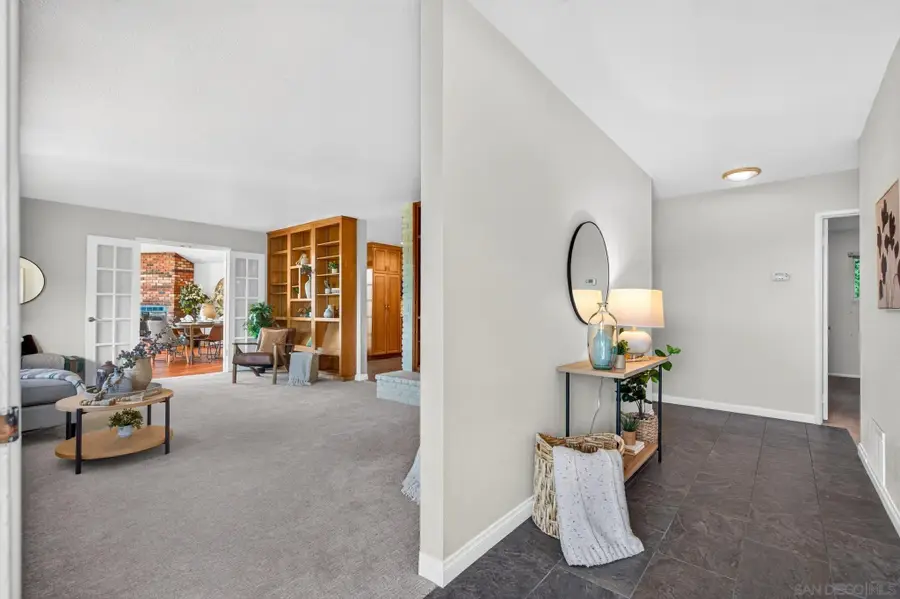 717 Idaho Ave, Escondido, CA 92025 - #3