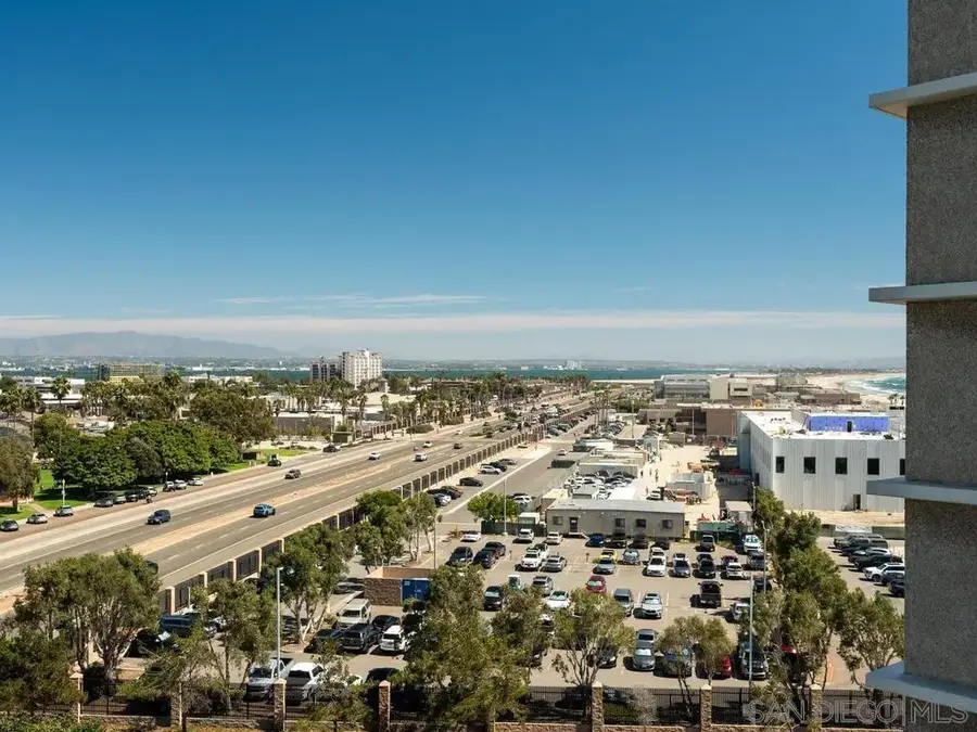 1820 Avenida Del Mundo #706, Coronado, CA 92118 - #2