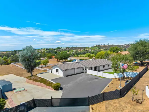 30810 Saddleback Lane, Valley Center, CA 92082
