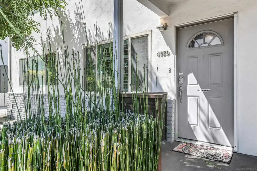 4680 Edgeware, San Diego, CA 92116 - #3