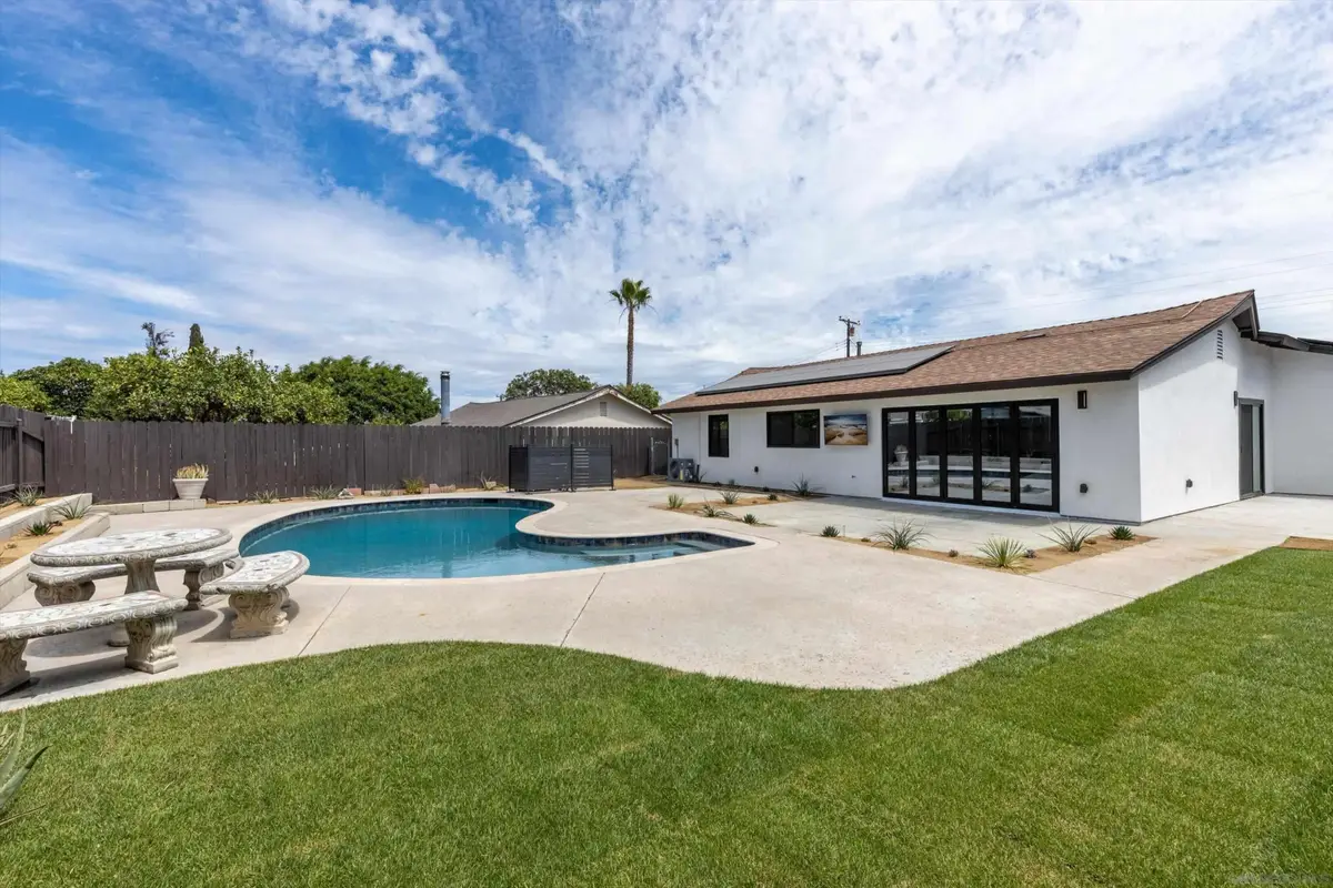 6352 Budlong Lake Ave, San Diego, CA 92119 - #1